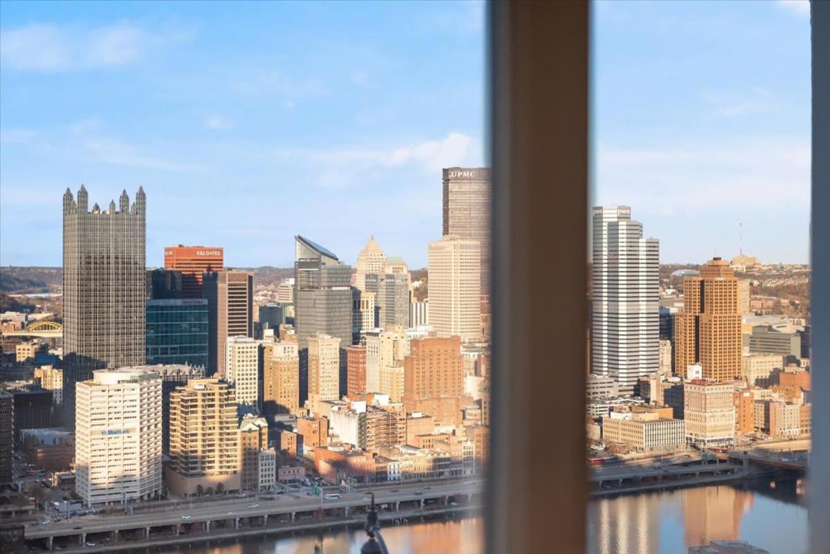 Skyline At Your Door - Studio With A View 匹兹堡 外观 照片